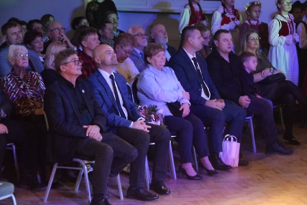 Nastrojeni na tradycje fotogaleria 1-15