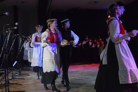 Nastrojeni na tradycje fotogaleria 1-37